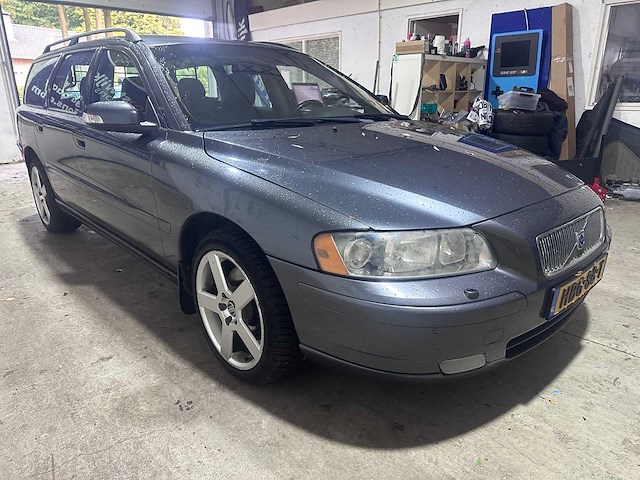 Volvo - v70 - 2.5 t automaat- hbg-88-t - afbeelding 15 van  19