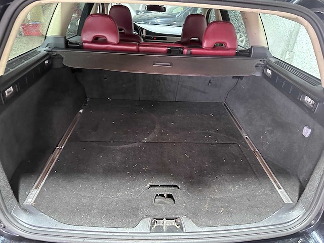 Volvo - v70 - 2.5 turbo momentum - 47-zj-xr- 2008 - afbeelding 7 van  21
