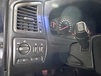 Volvo - v70 cross country - 2.4 t comfort line - 47-gr-lg- 2001 - afbeelding 3 van  19