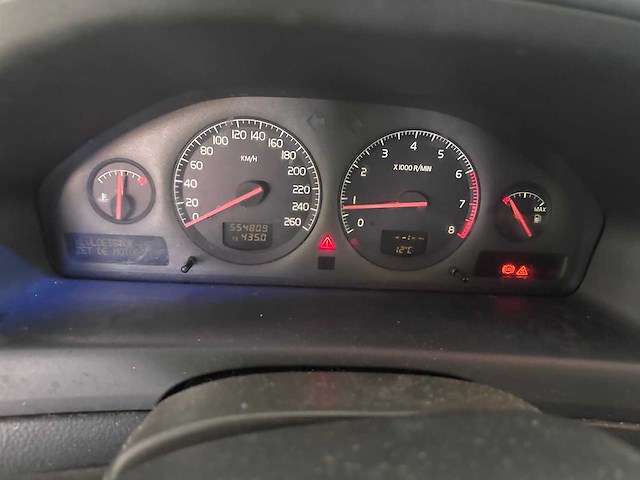 Volvo - v70 cross country - 2.4 t comfort line - 47-gr-lg- 2001 - afbeelding 7 van  7