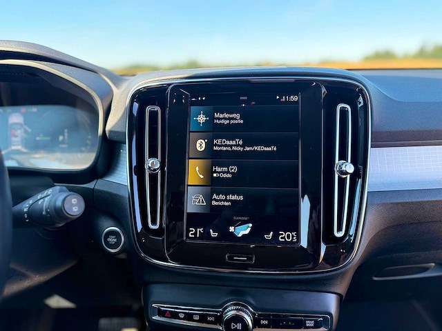 Volvo - xc40 - 1.5 recharge t4 plug-in hybrid inscription - 2021 - l-003-px - personenauto - afbeelding 3 van  15