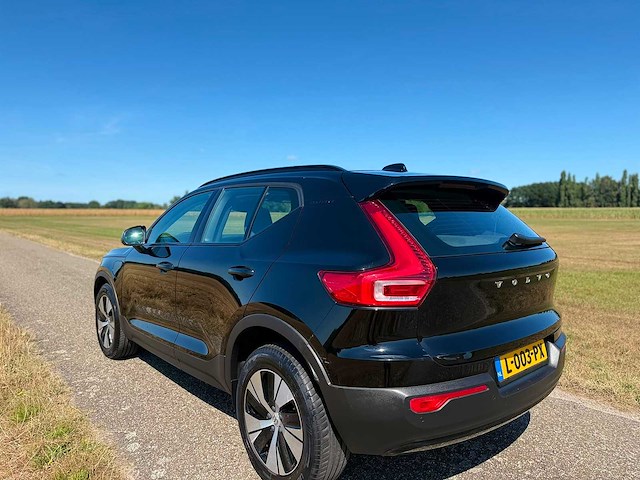 Volvo - xc40 - 1.5 recharge t4 plug-in hybrid inscription - 2021 - l-003-px - personenauto - afbeelding 10 van  15