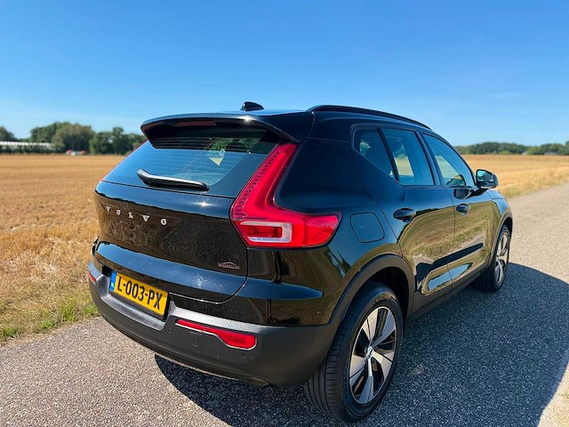 Volvo - xc40 - 1.5 recharge t4 plug-in hybrid inscription - 2021 - l-003-px - personenauto - afbeelding 12 van  15