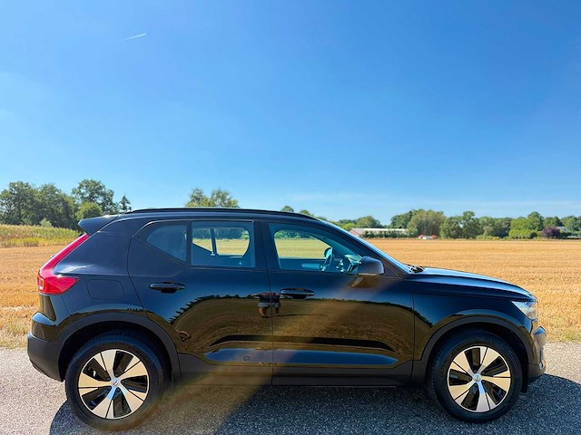Volvo - xc40 - 1.5 recharge t4 plug-in hybrid inscription - 2021 - l-003-px - personenauto - afbeelding 13 van  15
