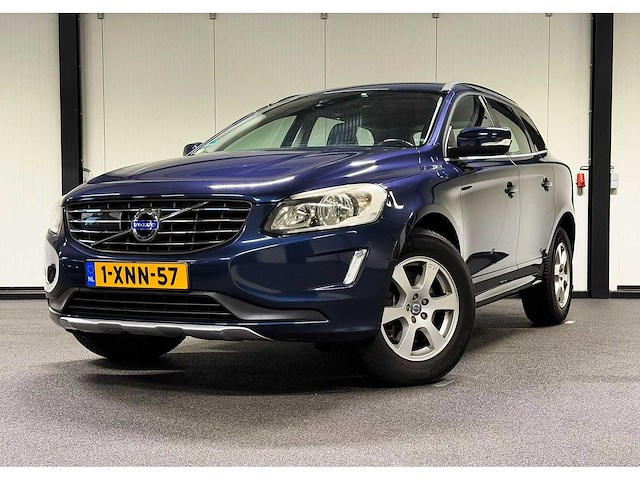 Volvo - xc60 - 2.0 d4 fwd momentum - car - 2014|1-xnn-57|iaw - afbeelding 1 van  26