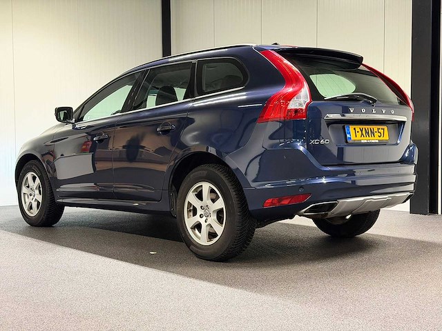 Volvo - xc60 - 2.0 d4 fwd momentum - car - 2014|1-xnn-57|iaw - afbeelding 12 van  26