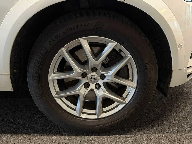 Volvo - xc60 - 2.0 t5 awd inscr. l-318-gh 2018 iaw - afbeelding 25 van  32