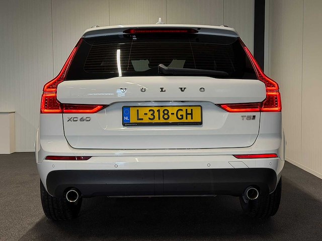 Volvo - xc60 - 2.0 t5 awd inscr. l-318-gh 2018 iaw - afbeelding 17 van  18