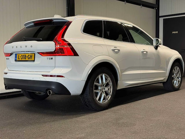 Volvo - xc60 - 2.0 t5 awd inscr. l-318-gh 2018 iaw - afbeelding 24 van  32