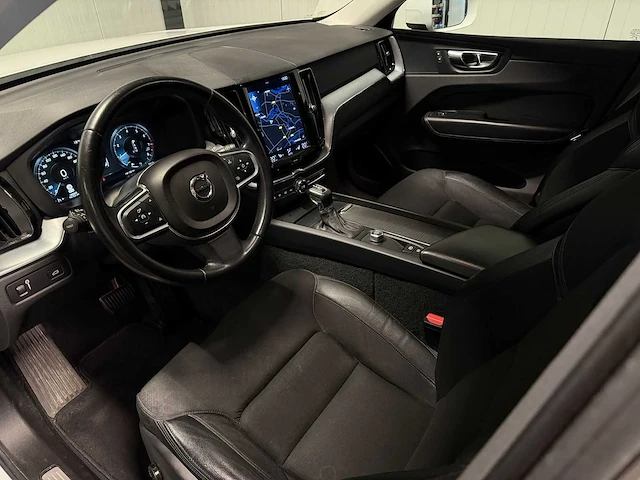 Volvo - xc60 - 2.0 t5 awd inscr. l-318-gh 2018 iaw - afbeelding 10 van  29