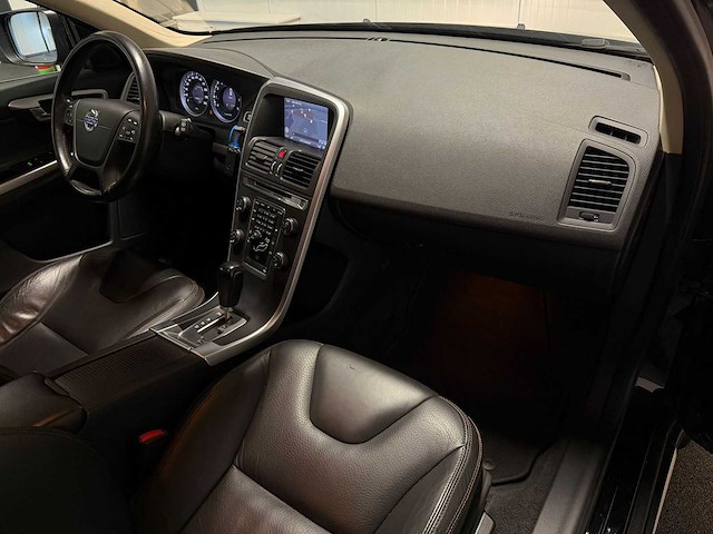 Volvo - xc60 - 2.0t kinetic 2011 37-rbr-1 iaw - afbeelding 7 van  24