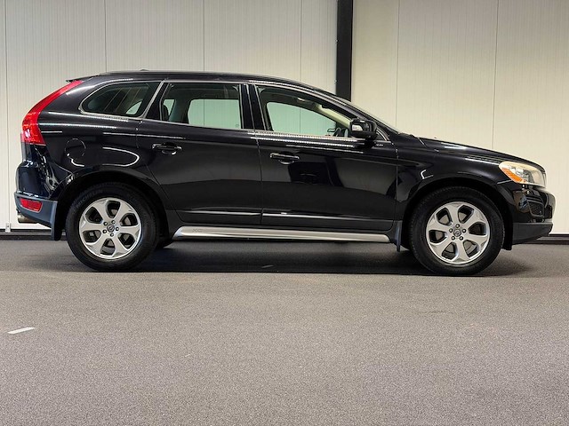 Volvo - xc60 - 2.0t kinetic 2011 37-rbr-1 iaw - afbeelding 14 van  24