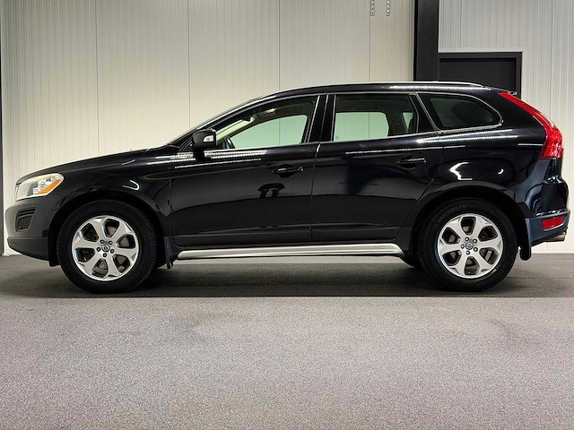 Volvo - xc60 - 2.0t kinetic 2011 37-rbr-1 iaw - afbeelding 11 van  24