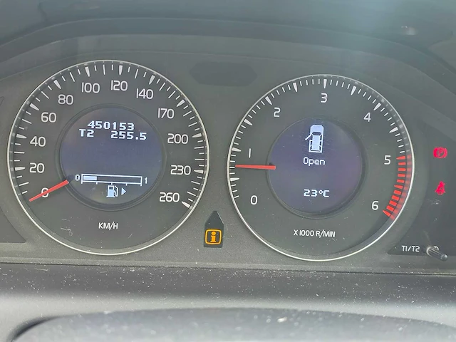 Volvo - xc60 - 2.4d - 2009 - 92-kbz-6 - personenauto - afbeelding 3 van  16