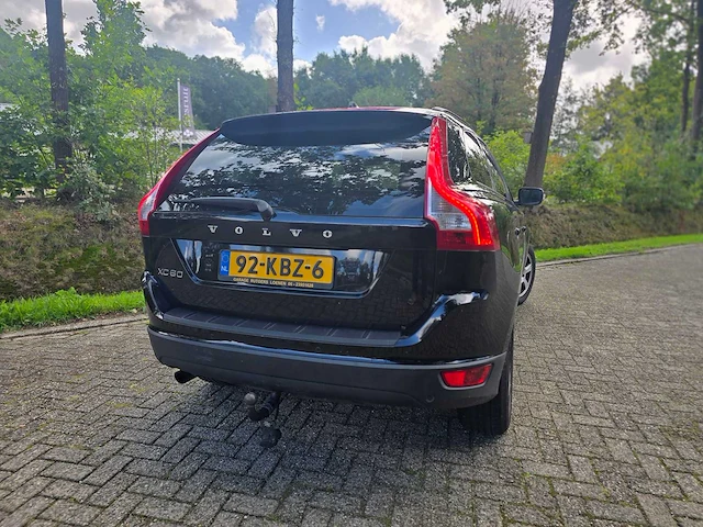 Volvo - xc60 - 2.4d - 2009 - 92-kbz-6 - personenauto - afbeelding 12 van  16
