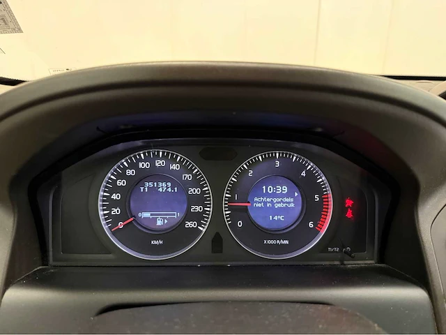 Volvo - xc60 - 2.4d momentum - personenauto - 2009 - afbeelding 10 van  27