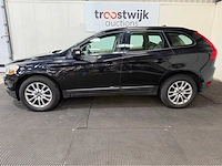 Volvo - xc60 - 2.4d momentum - personenauto - 2009 - afbeelding 12 van  27