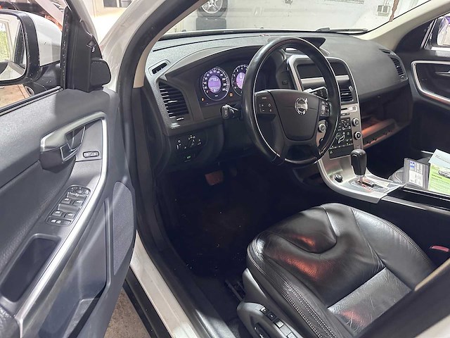 Volvo - xc60 - 3.2 awd summum automaat- gvp-31-z - afbeelding 20 van  21