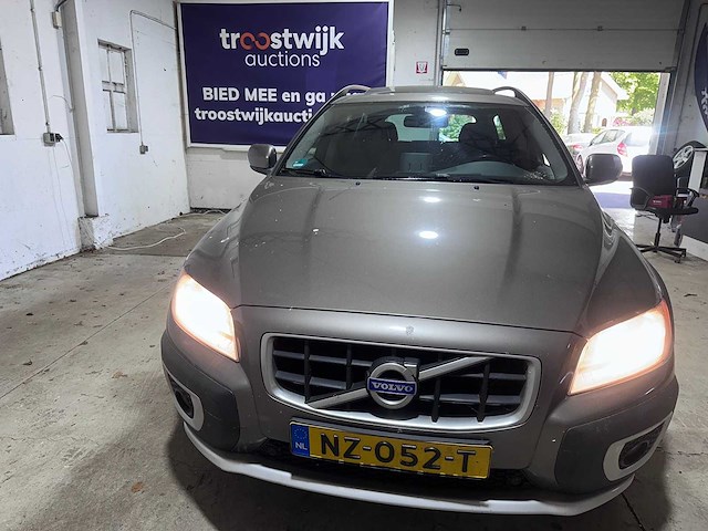 Volvo - xc70 - 2.4d summum - nz-052-t - 2009 - afbeelding 10 van  12