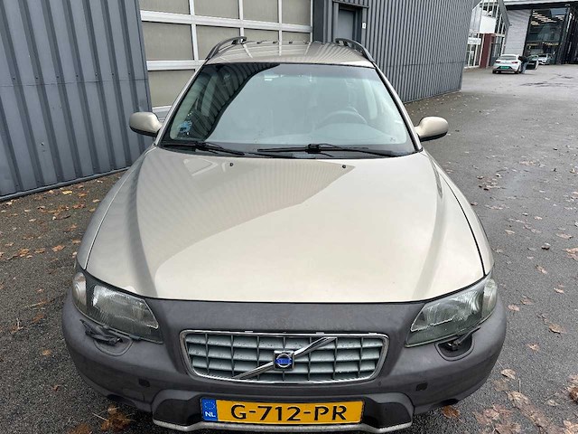 Volvo - xc70 - 2.5 t - car - 2002 - afbeelding 20 van  31