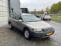 Volvo - xc70 - 2.5 t - car - 2002 - afbeelding 12 van  31