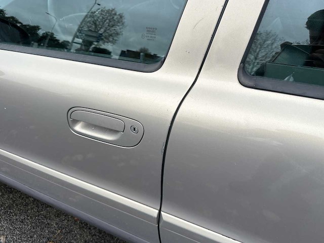 Volvo - xc70 - 2.5 t - car - 2002 - afbeelding 25 van  31