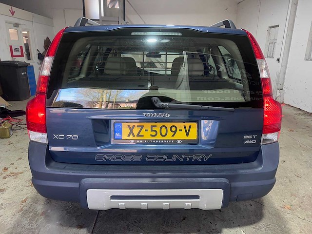 Volvo - xc70 - 2.5 t automaat xz-509-v - afbeelding 8 van  9