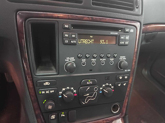 Volvo - xc70 - 2.5 t summum awd automaat- 89-nnr-8- 2006 - afbeelding 5 van  22