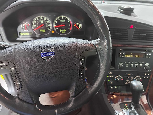 Volvo - xc70 - 2.5 t summum awd automaat- 89-nnr-8- 2006 - afbeelding 22 van  22