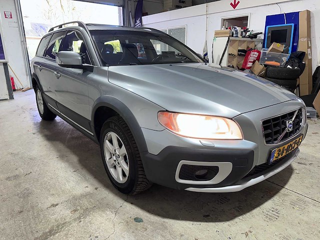 Volvo - xc70 - 3.2 kinetic automaat- 34-nst-4- 2008 - afbeelding 15 van  19