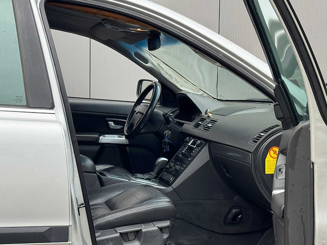 Volvo - xc90 - 2004 - vjf-45-x- grijs kenteken - afbeelding 6 van  14
