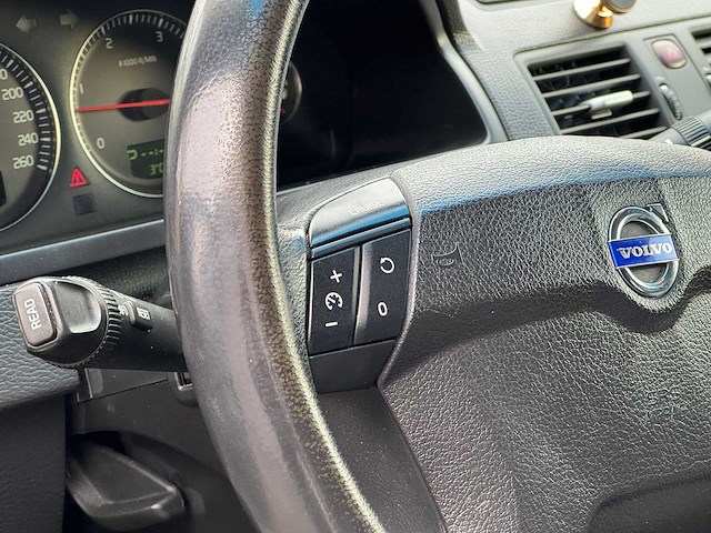 Volvo - xc90 - 2004 - vjf-45-x- grijs kenteken - afbeelding 14 van  14