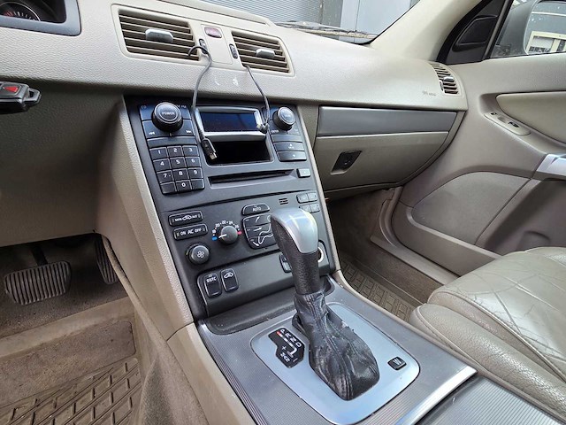 Volvo - xc90 - 2.5 t - awd - 2003 - rs-284-x - personenauto - afbeelding 3 van  23