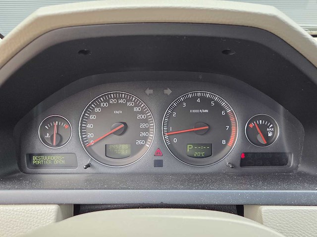 Volvo - xc90 - 2.5 t - awd - 2003 - rs-284-x - personenauto - afbeelding 7 van  23