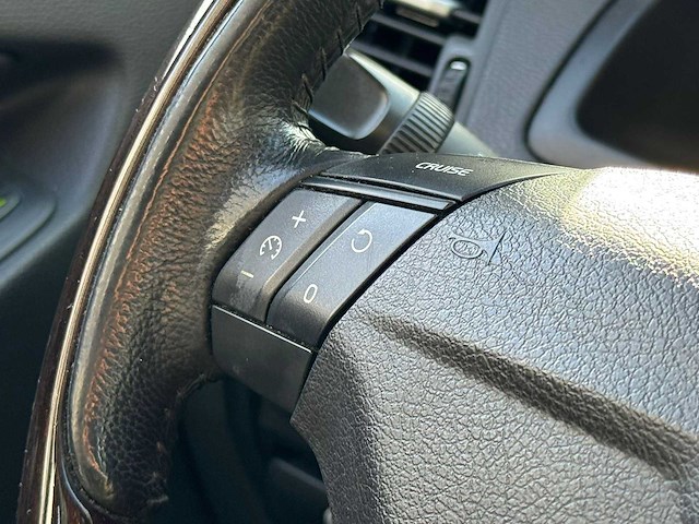Volvo - xc90 - 2.9 t6 exclusive - 83-ts-zg - 2004 - afbeelding 16 van  23