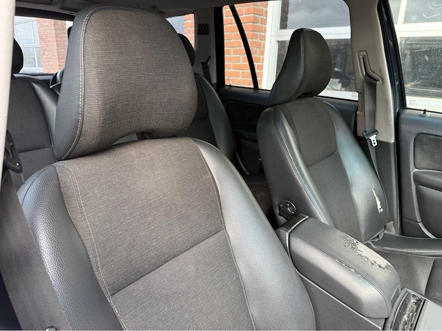 Volvo - xc90 - 3.2 kinetic - personenauto - 2007 - afbeelding 5 van  26