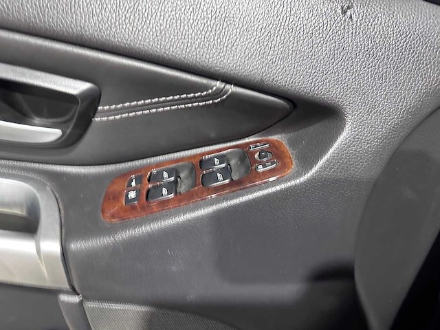 Volvo - xc90 - 4.4 v8 momentum automaat- k-459-jv - afbeelding 3 van  22