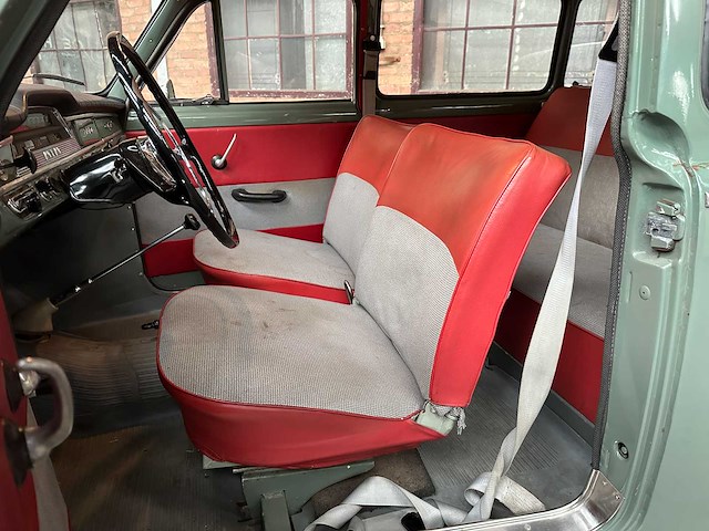 Volvo 210 4-cilinder 1960, dh-94-92 oldtimer - afbeelding 20 van  34