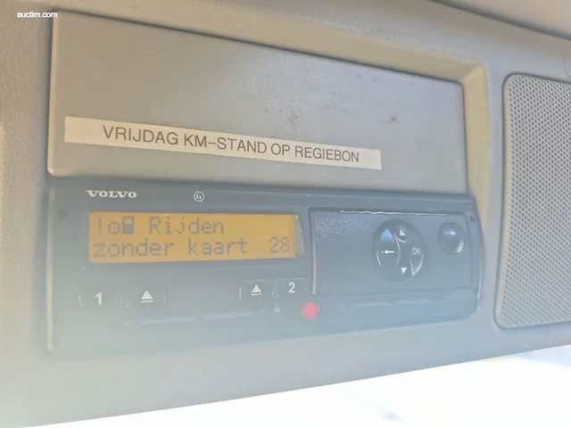 Volvo 400 - afbeelding 8 van  34