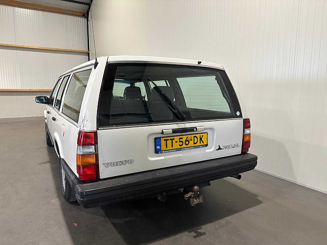 Volvo 740 2.3 gl inj. youngtimer tt-56-dk - afbeelding 4 van  5