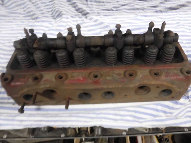 Volvo b18 engine block | legendary swedish classic engine - afbeelding 4 van  14