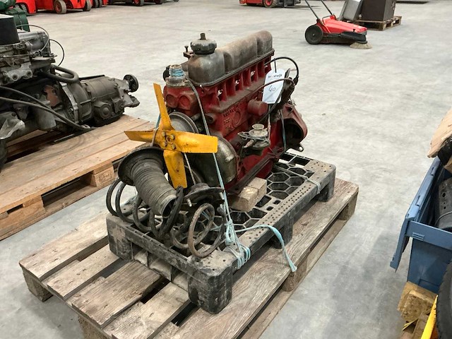 Volvo b20 automotor - afbeelding 1 van  7