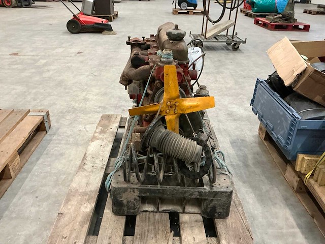 Volvo b20 automotor - afbeelding 2 van  7