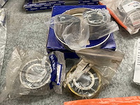 Volvo bearing (4x) - afbeelding 1 van  2