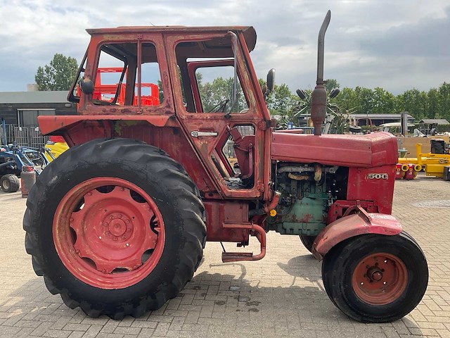 Volvo bm 500 oldtimer tractor - afbeelding 14 van  19