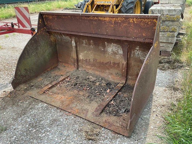 Volvo bm 621 wiellader met 200 cm laadbak en palletvorken - afbeelding 17 van  24