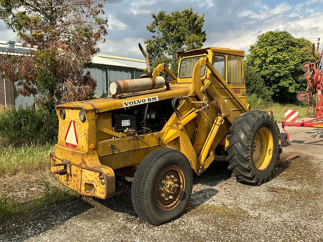 Volvo bm 621 wiellader met 200 cm laadbak en palletvorken - afbeelding 12 van  24
