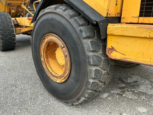 Volvo bm a25c 6x6 dumptruck - afbeelding 7 van  27