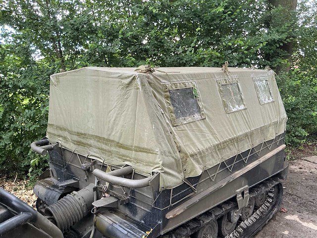 Volvo bm bv202 rupsvoertuig - afbeelding 35 van  42