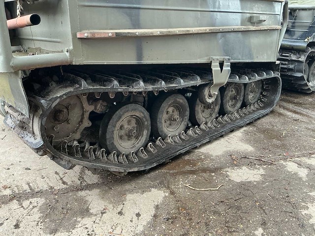 Volvo bm bv202 rupsvoertuig - afbeelding 36 van  42
